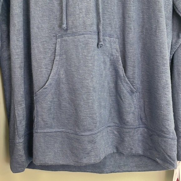 Camille and Company Long Sleeve Top with Hoodie and included face covering/mask - Picture 3 of 9